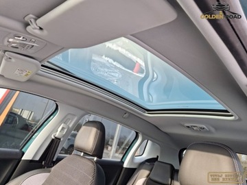 Peugeot 2008 I SUV Facelifting 1.2 PureTech 110KM 2016 Peugeot 2008 1,2 benz . 110 KM panorama navi automat podgrz.fot. alu oplac, zdjęcie 17
