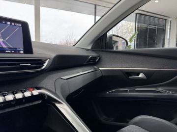 Peugeot 5008 II Crossover 1.5 BlueHDI 130KM 2020 Peugeot 5008 Allure 7 osobowy Nawigacja Kamera cofania CarPlayAndroid, zdjęcie 28