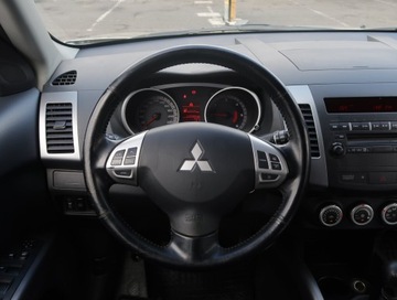 Mitsubishi Outlander II 2.0 DID DOHC 140KM 2008 Mitsubishi Outlander 2.0 DI-D, Salon Polska, zdjęcie 15