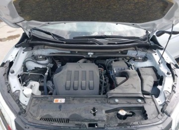 Mitsubishi Eclipse IV 2022 Mitsubishi Eclipse 2022, 1.5L, CROSS, po gradobiciu 1.5 Benzyna 152KM, zdjęcie 13