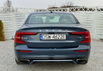 Volvo S60 III 2021 Volvo S60 Volvo S60 B5 B AWD Ultimate Dark 2.0 Benzyna 250KM, zdjęcie 27