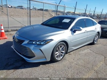 Toyota Avalon III 2019 Toyota Avalon Toyota Avalon XLE, od ubezpieczalni po gradobiciu, zdjęcie 2
