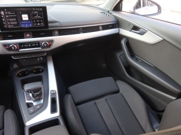 Audi A4 B9 Limousine Facelifting 2.0 35 TFSI 150KM 2024 Audi A4 35 TFSI, Salon Polska, 1. Właściciel, zdjęcie 7