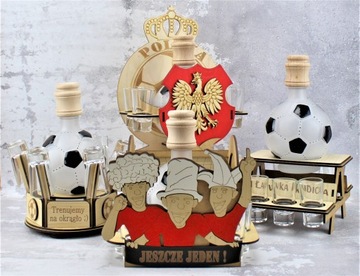 Zestaw Karafka Kieliszki Piłka Nożna TRENUJEMY NA OKRĄGŁO Zawieszka Gratis