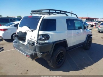 Toyota FJ Cruiser 2013 Toyota FJ 2013 r., 4,0L 4.0 Benzyna 260KM, zdjęcie 5