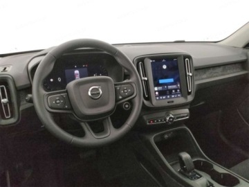 Volvo XC40 Crossover Facelifting 2.0 B3 163KM 2026 2.0 B3 Essential (163 KM) Hak holowniczy, składany, zdjęcie 6