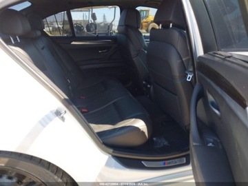 BMW Seria 5 F10-F11 M5 Limuzyna 4.4 V8 560KM 2014 BMW M5 2014 4.4l 4.4 Benzyna 560KM, zdjęcie 12