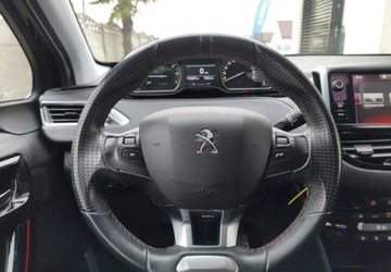 Peugeot 208 I Hatchback 5d Facelifting 1.2 PureTech 110KM 2016 Peugeot 208 Peugeot 208 1.2 Benzyna 110KM, zdjęcie 27