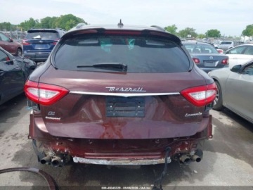 Maserati Levante 2019 Maserati Levante Gransport 2019 3.0 Benzyna 345KM, zdjęcie 3