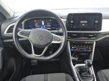 Volkswagen T-Roc I SUV Facelifting 1.5 TSI ACT 150KM 2023 Volkswagen T-Roc 1.5 TSI 150KM Life, FV23, Serwis ASO, Gwarancja 1.5, zdjęcie 6
