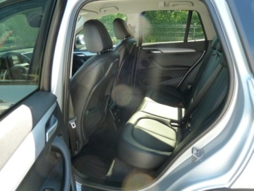 BMW X1 F48 Crossover 1.5 16d 116KM 2018 BMW X1 NAWIGACJA PLSKORYPARKTRONIKGWARANCJA 1.5 Diesel 116KM, zdjęcie 30