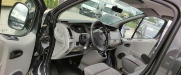 Opel Vivaro A 2009 Opel Vivaro 2.0 CDTi 115kM INWALIDA winda Klima na Tyl AUTOMAT 2.0 Diesel, zdjęcie 12