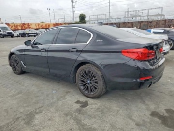 BMW Seria 5 G30-G31 2018 BMW Seria 5 530e 2018 2.0 Hybryda 248KM, zdjęcie 1