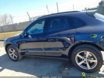 Porsche Macan 2021 Porsche Macan 2021 2.0 Benzyna 248KM, zdjęcie 2