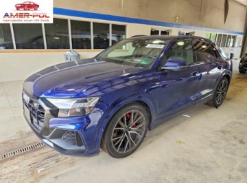 Audi Q8 2021 Audi Q8 Prestige S-Line 2021 3.0 Benzyna 335KM