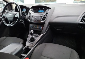 Ford Focus III Kombi Facelifting 1.5 TDCi 120KM 2018 Ford Focus SW 1,5 TDCi 120km, Salon Polska, FV 23 1.5 Diesel 120KM, zdjęcie 16