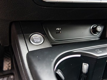 Audi A4 B9 Limousine Facelifting 2.0 35 TFSI 150KM 2021 AUDI A4 35 TFSI Sedan 2.0 (150KM) 2021, zdjęcie 17