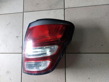 LAMPA PRAWY TYŁ KMPL. CITROEN C3 II LIFT EUROPA