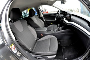 Skoda Octavia IV Kombi 1.0 TSI 110KM 2023 Škoda Octavia Skoda Octavia _1.0 110KM Virtual, zdjęcie 7