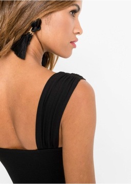 A50177 A15 ЧЕРНАЯ БЛУЗКА НА бретельках 32