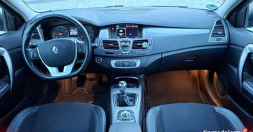 Renault Laguna III Grandtour Phase II 2.0 dCi 130KM 2014 Renault Laguna Laguna 2.0dci R-link Bezwypadkowy 2.0 Diesel 130KM, zdjęcie 7