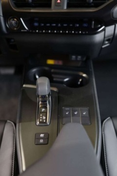 Lexus UX 2024 Lexus UX 300h F Sport Design AWD 2.0 Hybryda 152KM, zdjęcie 17
