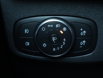 Ford Focus IV Hatchback Facelifting 1.0 EcoBoost MHEV 155KM 2022 Ford Focus 1.0 MHEV, Salon Polska, Serwis ASO, zdjęcie 16