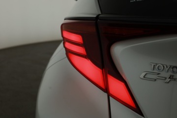 Toyota C-HR I Crossover Facelifting 2.0 Hybrid Dynamic Force 184KM 2022 Toyota C-HR 2.0 Hybrid, Salon Polska, zdjęcie 16