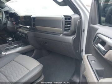 Chevrolet Silverado II 2024 Chevrolet Silverado 1500 2024 3.0l 3.0 Diesel 305KM, zdjęcie 9