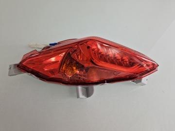 H17 YAMAHA X-MAX 125 300 400 LAMPA TYLNA LEWA `18-