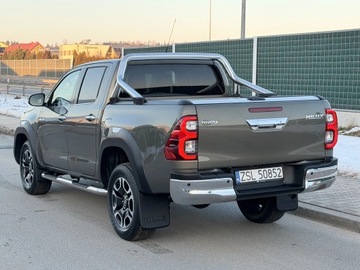 Toyota Hilux VIII Podwójna kabina Facelifting 2.8 D-4D 204KM 2021 TOYOTA HILUX 2.8 D-4D Double Cab SR5+ 4x4, zdjęcie 2