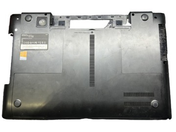 Samsung Series 5 NP550P7C - dolna część obudowy