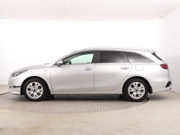 Kia Ceed III Kombi Facelifting 1.5 T-GDI 160KM 2022 Kia Ceed 1.5 T-GDI, Salon Polska, 1. Właściciel, zdjęcie 2