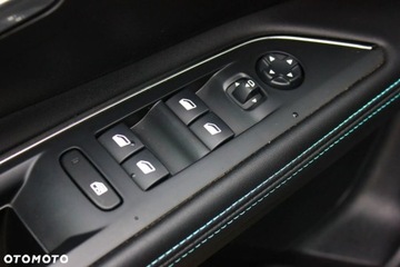 Peugeot 5008 II Crossover Facelifting 1.5 BlueHDi 130KM 2022 Peugeot 5008 Peugeot 5008 1.5 BlueHDI Allure SampS EAT8 1.5 Diesel 130KM, zdjęcie 31