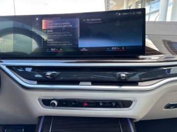 BMW X7 SUV 3.0 40d 340KM 2022 BMW X7 40d M sport PRO, Salon Polska,dociągi, head, zdjęcie 37