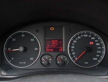 Volkswagen Golf V Hatchback 1.9 TDI 105KM 2007 VW Golf 1.9 TDI, 4X4, Klima, zdjęcie 10