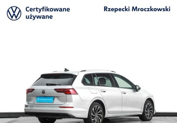 Volkswagen Golf VIII Variant 2.0 TDI 115KM 2021 Volkswagen Golf 2.0 TDI 85KW, kamera cofania, podgrzewane fotele przednie, zdjęcie 4