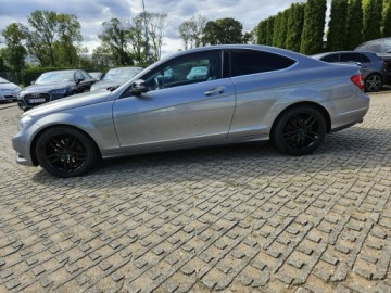 Mercedes Klasa C W204 Limuzyna 1.8 180 CGI BlueEFFICIENCY 156KM 2011 Mercedes C 180 1,8 benzyna 156KM coupe automat, zdjęcie 18