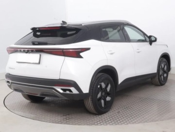 Omoda 5 1.6 T-GDI 147KM 2025 Omoda 5 1.6 T, Serwis ASO, Automat, VAT 23%, zdjęcie 4