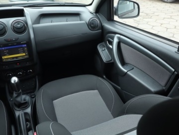 Dacia Duster I SUV Facelifting 1.6 SCe 114KM 2017 Dacia Duster 1.6 SCe, Salon Polska, Serwis ASO, zdjęcie 7