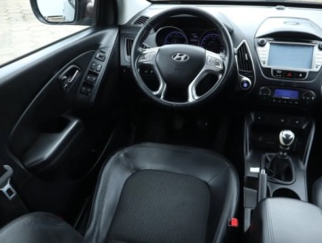Hyundai ix35 SUV R 2.0 CRDi 136KM 2010 Hyundai ix35 2.0 CRDi, 4X4, Klima, Klimatronic, zdjęcie 6