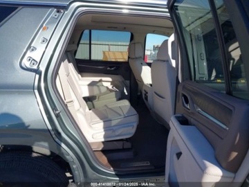  GMC Yukon 2024r., Denali, od ubezpieczalni 6.2 Benzyna 420KM, zdjęcie 9