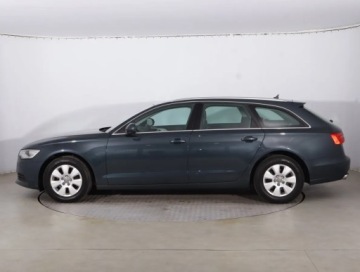 Audi A6 C7 Avant Facelifting 2.0 TDI ultra 190KM 2014 Audi A6 2.0 TDI, 187 KM, Automat, Xenon, Bi-Xenon, zdjęcie 2