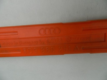 Треугольник аварийной остановки 8D9860251 Audi Бесплатная доставка