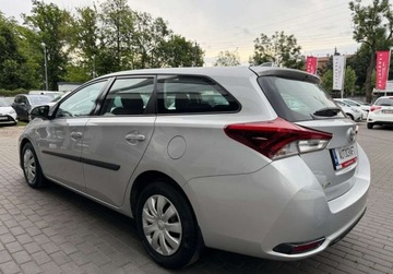 Toyota Auris II Touring Sports Facelifting 1.33 Dual VVT-i 99KM 2017 Toyota Auris salon Polska, serwis ASO Toyota, rok Gwarancja 1.3 Benzyna, zdjęcie 21