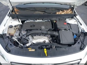 Mercedes GLB 2021 Mercedes-Benz GLB 2021r., GLB 250, od ubezpieczalni 2.0 Benzyna 221KM, zdjęcie 12