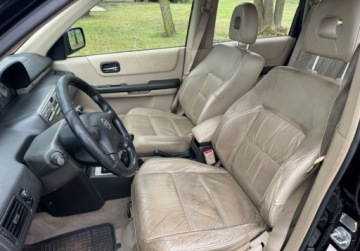 Nissan X-Trail I 2.2 Di 114KM 2002 Nissan X-Trail 4x4, badanie techniczne 11.2026 2.2 Diesel 114KM, zdjęcie 13