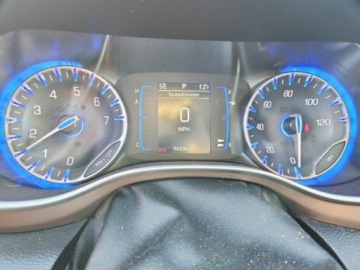 Chrysler Voyager V 2020 Chrysler Voyager 2020 r., 3,6 L LXI 3.6 Benzyna 287KM, zdjęcie 6