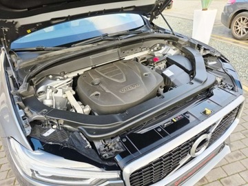 Volvo XC60 II Crossover D4 190KM 2020 Volvo XC 60 ___R-Design___2.0 D4 190KM Geartronic FULL LED Virtual Kamera, zdjęcie 38