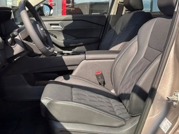 Nissan X-Trail IV 1.5 VC-T e-POWER 213KM 2025 Od ręki - Tekna e-POWER 4WD 1.5 213KM / Pakiet Premium, zdjęcie 4